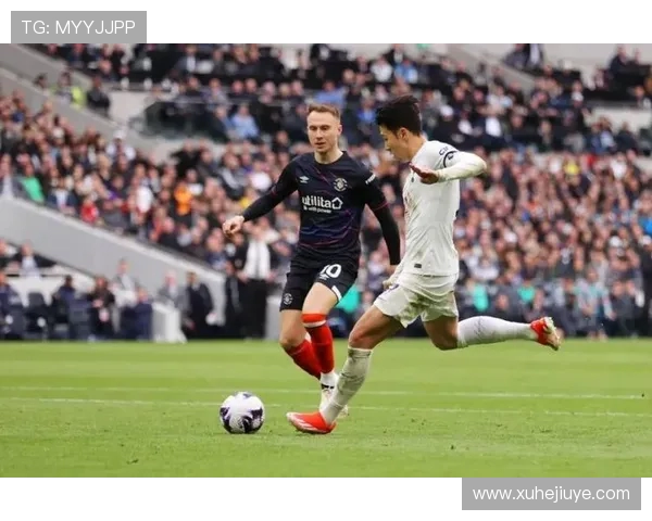 卢顿对曼彻斯特联直播全程回顾及精彩瞬间分析